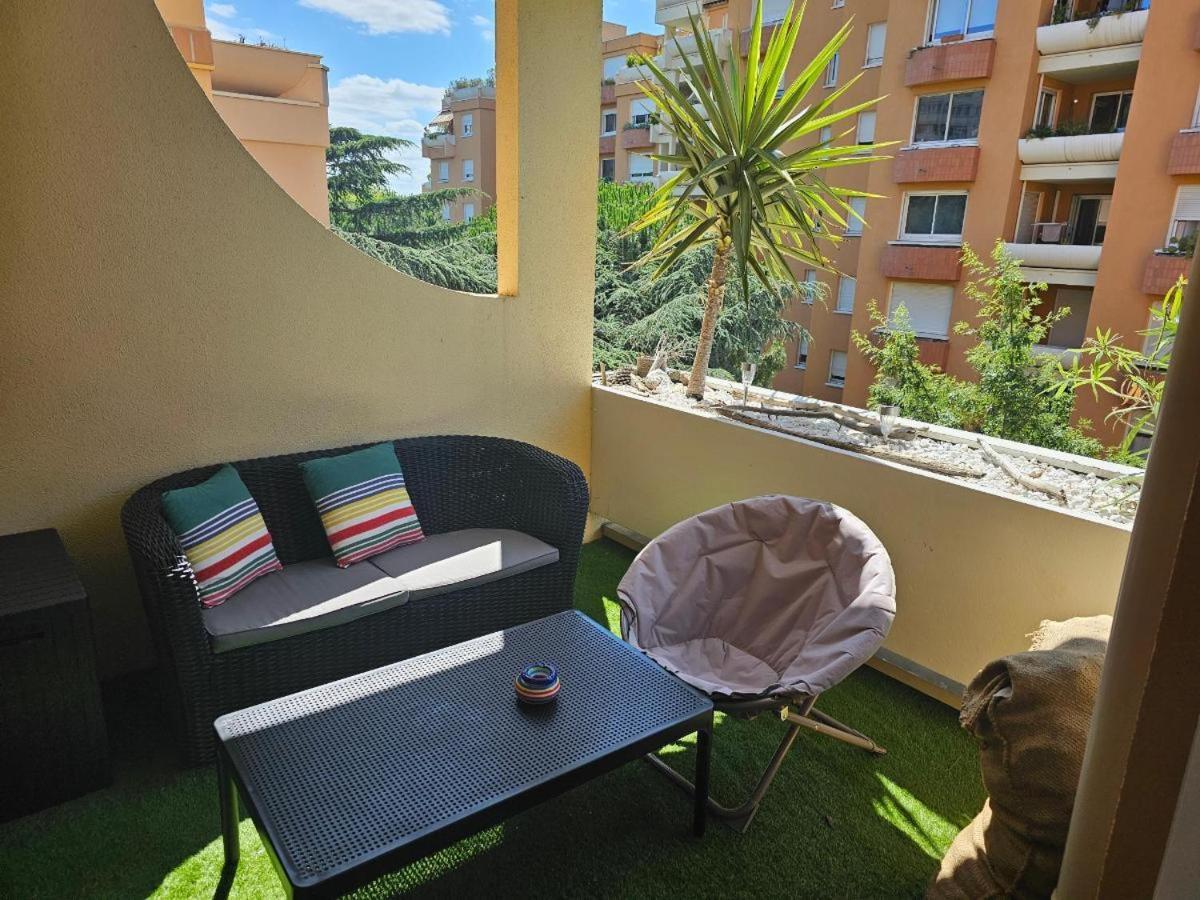 Ferienwohnung T3 Deluxe'S Avec Terrasse Toulouse Exterior foto